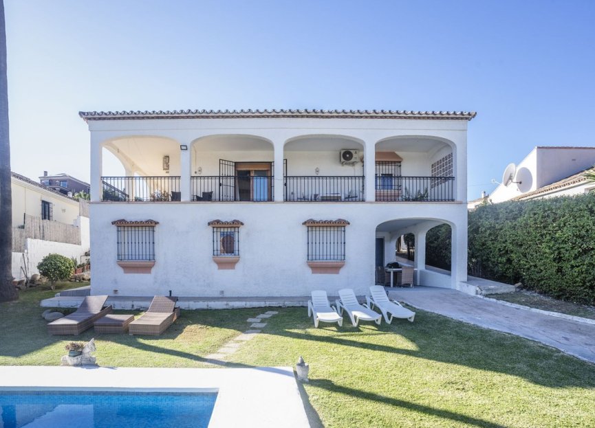 Reventa - House - Detached Villa - Estepona - Estepona Centro