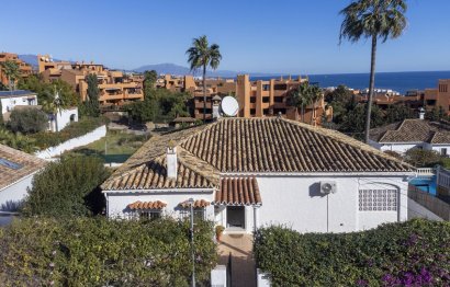 Reventa - House - Detached Villa - Estepona - Estepona Centro