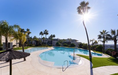 Resale - Apartment - Penthouse - Estepona - Bel Air