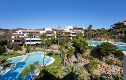 Resale - Apartment - Penthouse - Estepona - Bel Air