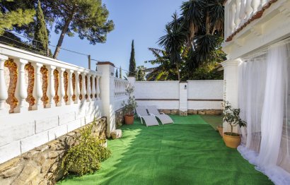 Resale - House - Detached Villa - Torremolinos