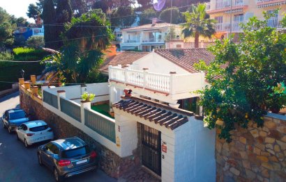 Resale - House - Detached Villa - Torremolinos