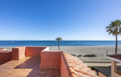 Resale - House - Semi-Detached House - Estepona - Estepona Centro