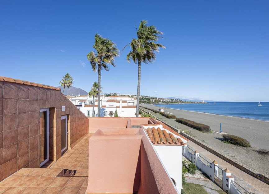 Resale - House - Semi-Detached House - Estepona - Estepona Centro