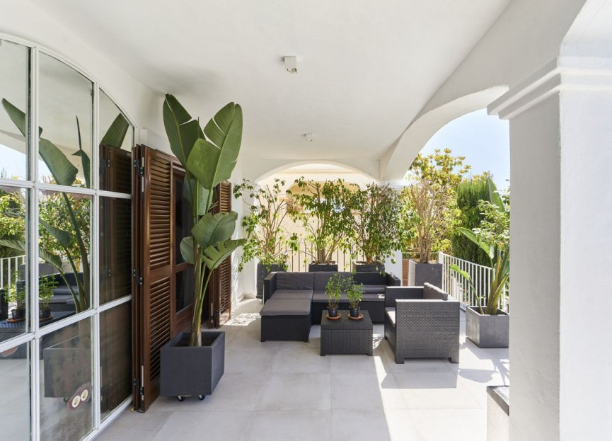 Resale - House - Semi-Detached House - Marbella - The Golden Mile