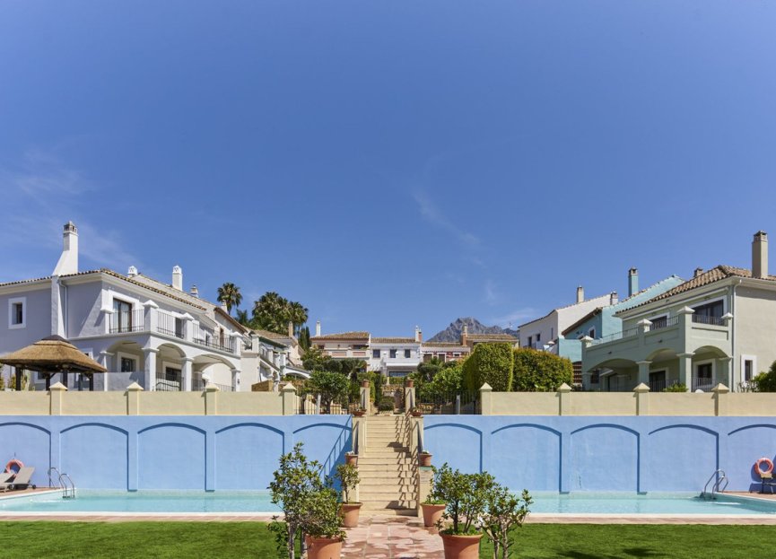 Resale - House - Semi-Detached House - Marbella - The Golden Mile