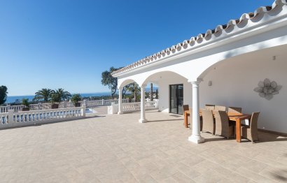 Resale - House - Detached Villa - Marbella - Elviria