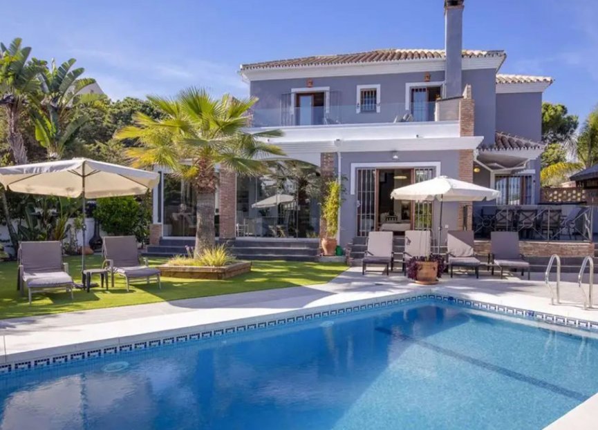 Resale - House - Detached Villa - Marbella - Marbesa