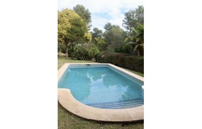 Resale - House - Detached Villa - Marbella - Hacienda Las Chapas