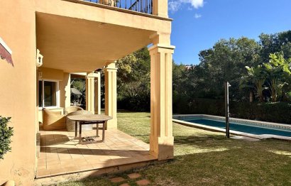 Resale - House - Detached Villa - Marbella - Hacienda Las Chapas