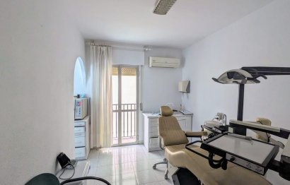 Resale - Apartment - Middle Floor Apartment - Fuengirola - Fuengirola Centro