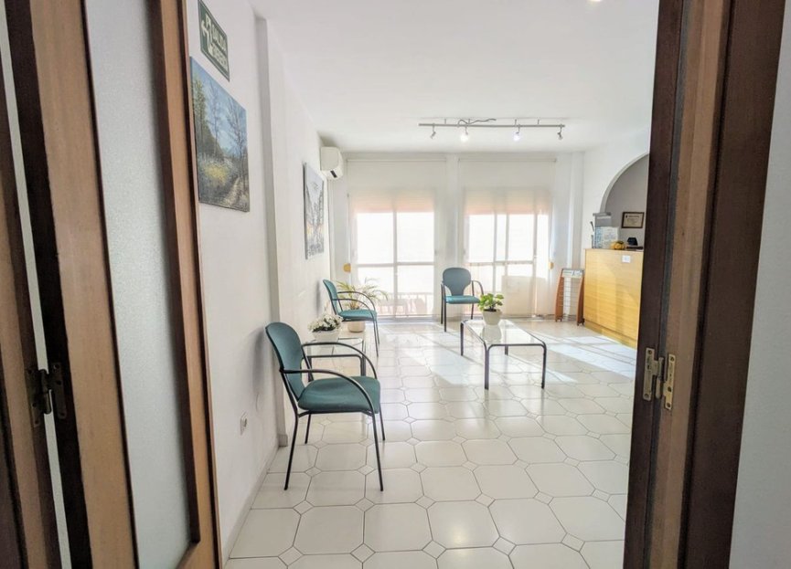 Resale - Apartment - Middle Floor Apartment - Fuengirola - Fuengirola Centro