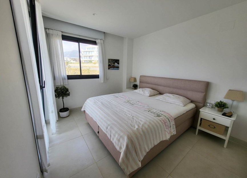 Resale - Apartment - Middle Floor Apartment - Fuengirola - Fuengirola Centro