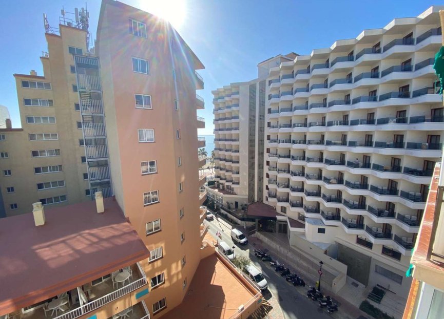 Resale - Apartment - Middle Floor Apartment - Fuengirola - Fuengirola Centro