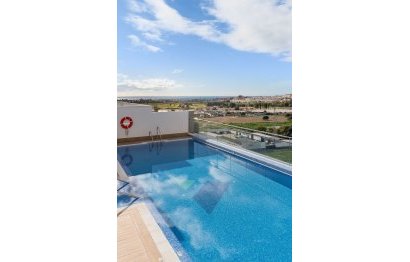 Resale - Apartment - Middle Floor Apartment - Marbella - Nueva Andalucia