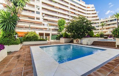 Resale - Apartment - Middle Floor Apartment - Marbella - Marbella Centro