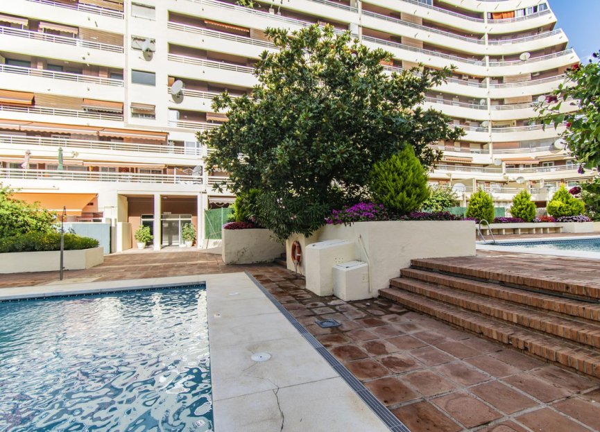 Resale - Apartment - Middle Floor Apartment - Marbella - Marbella Centro