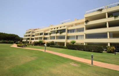 Resale - Apartment - Ground Floor Apartment - Marbella - Cabopino