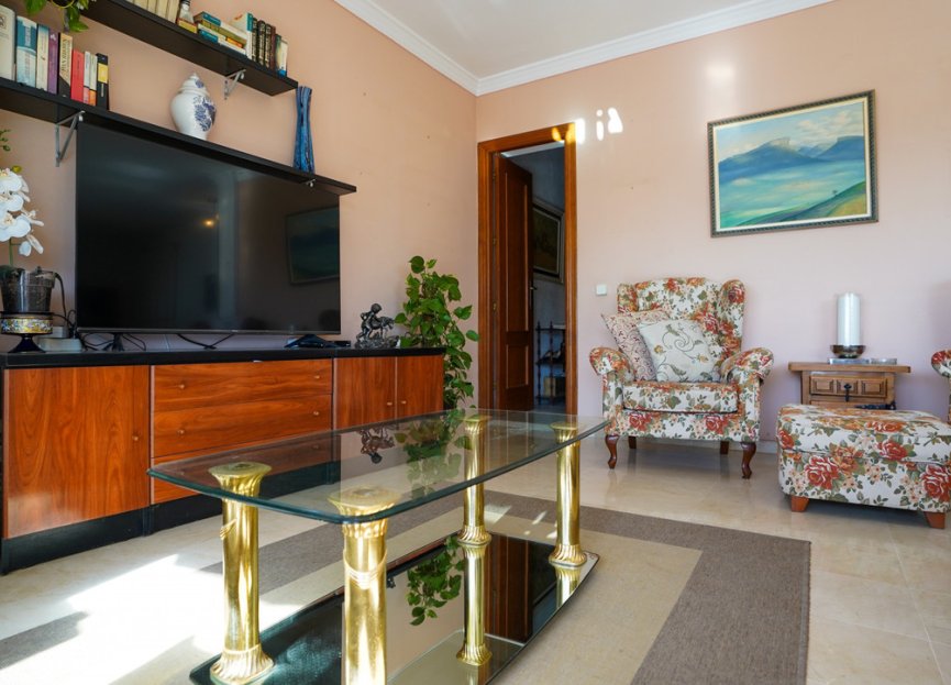 Resale - House - Detached Villa - Marbella - Marbella Centro