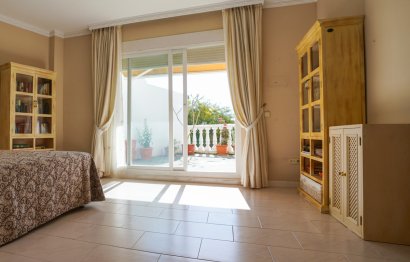 Resale - House - Detached Villa - Marbella - Marbella Centro