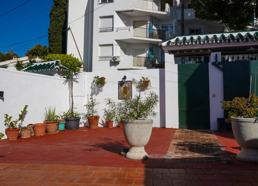 Resale - House - Detached Villa - Marbella - Marbella Centro