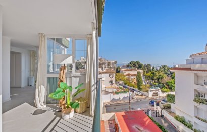 Resale - Apartment - Middle Floor Apartment - Torremolinos - La Carihuela