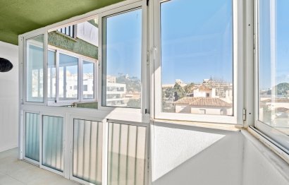 Resale - Apartment - Middle Floor Apartment - Torremolinos - La Carihuela