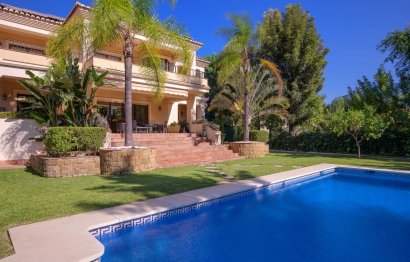 Resale - House - Detached Villa - Benahavís - Benahavís Centro