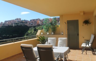 Resale - Apartment - Middle Floor Apartment - Mijas - Calahonda