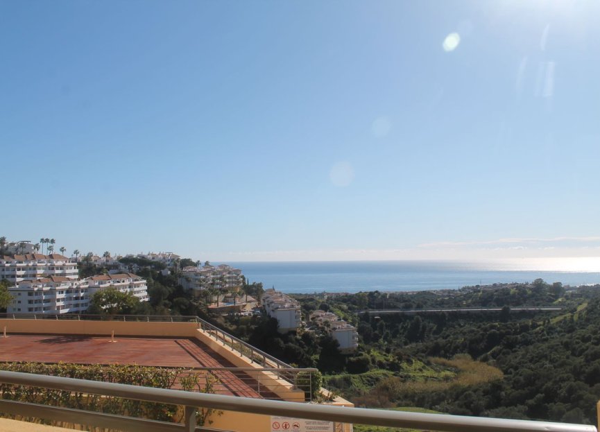 Resale - Apartment - Middle Floor Apartment - Mijas - Calahonda