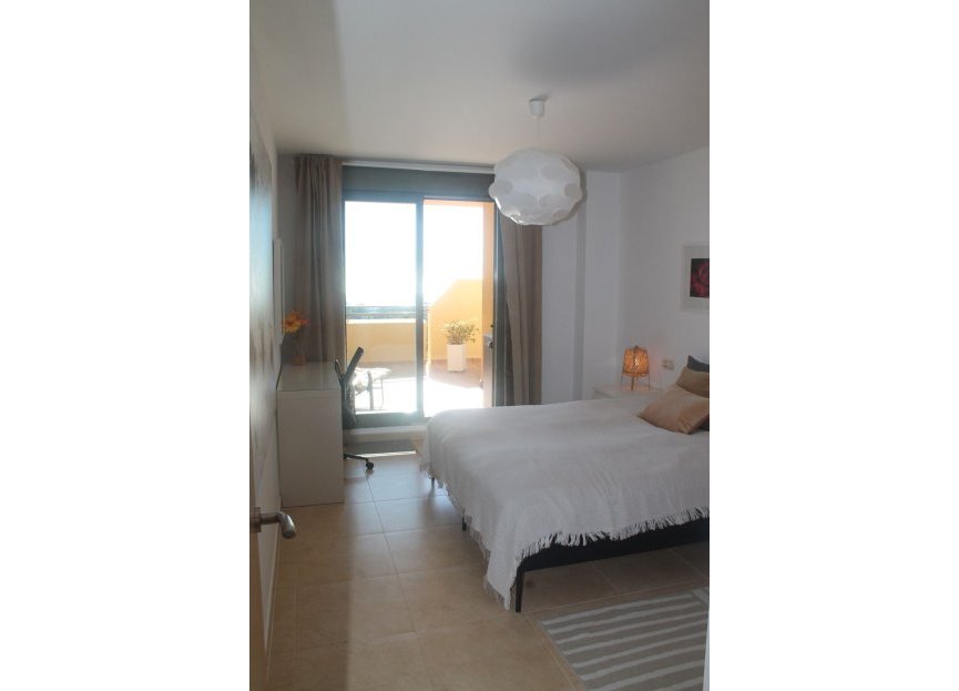 Resale - Apartment - Middle Floor Apartment - Mijas - Calahonda