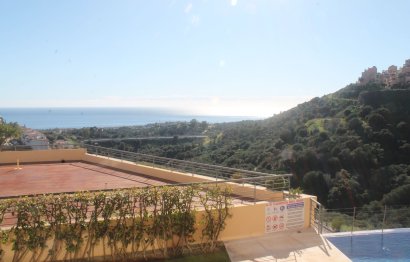 Resale - Apartment - Middle Floor Apartment - Mijas - Calahonda