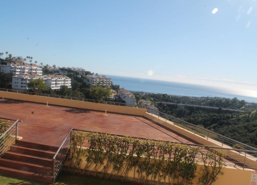 Resale - Apartment - Middle Floor Apartment - Mijas - Calahonda