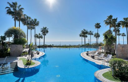 Resale - Apartment - Middle Floor Apartment - Estepona - New Golden Mile