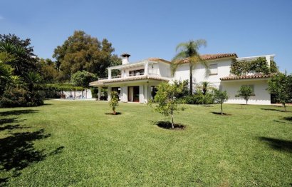 Resale - House - Detached Villa - Estepona - Costalita