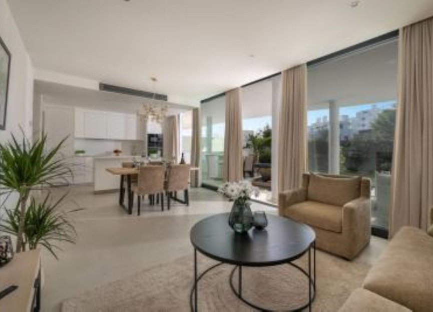 Resale - Apartment - Middle Floor Apartment - Fuengirola - Fuengirola Centro