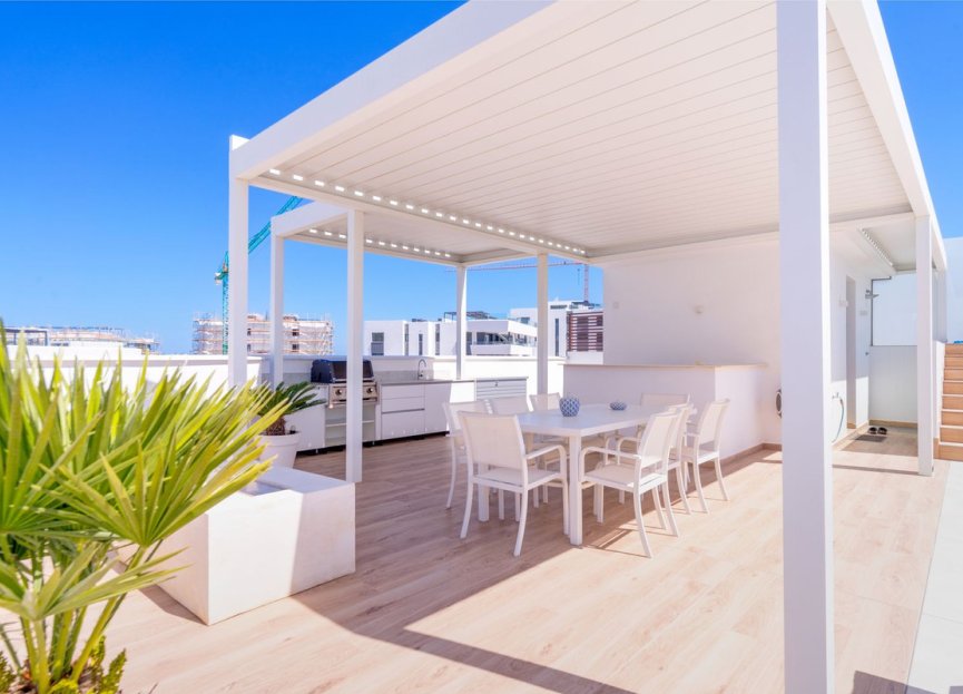 Resale - Apartment - Penthouse - Marbella - Santa Clara