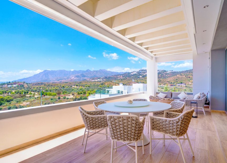 Resale - Apartment - Penthouse - Marbella - Santa Clara