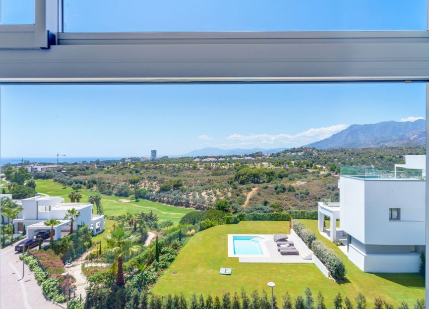 Resale - Apartment - Penthouse - Marbella - Santa Clara