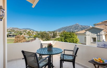 Resale - Apartment - Penthouse Duplex - Marbella - Nueva Andalucia