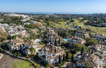 Resale - Apartment - Penthouse Duplex - Marbella - Nueva Andalucia