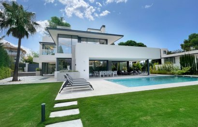 Resale - House - Detached Villa - Marbella - Nagüeles