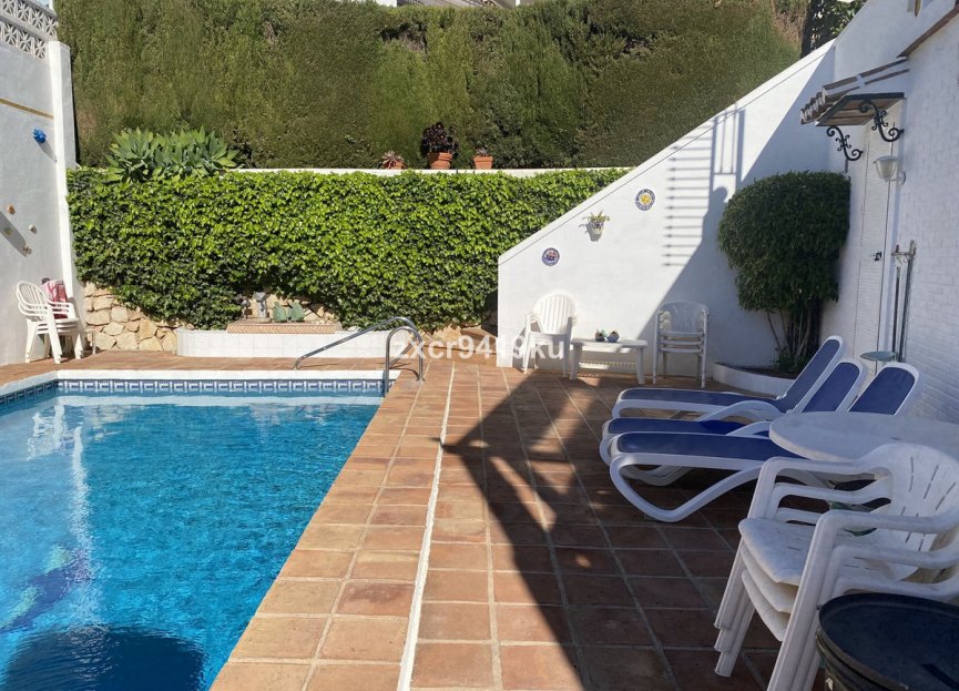 Resale - House - Detached Villa - Benalmádena - La Capellania