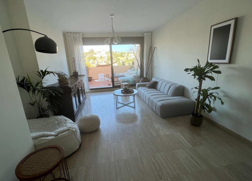 Resale - Apartment - Penthouse - Estepona - Estepona Centro