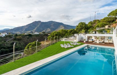 Resale - House - Detached Villa - Estepona - Estepona Centro