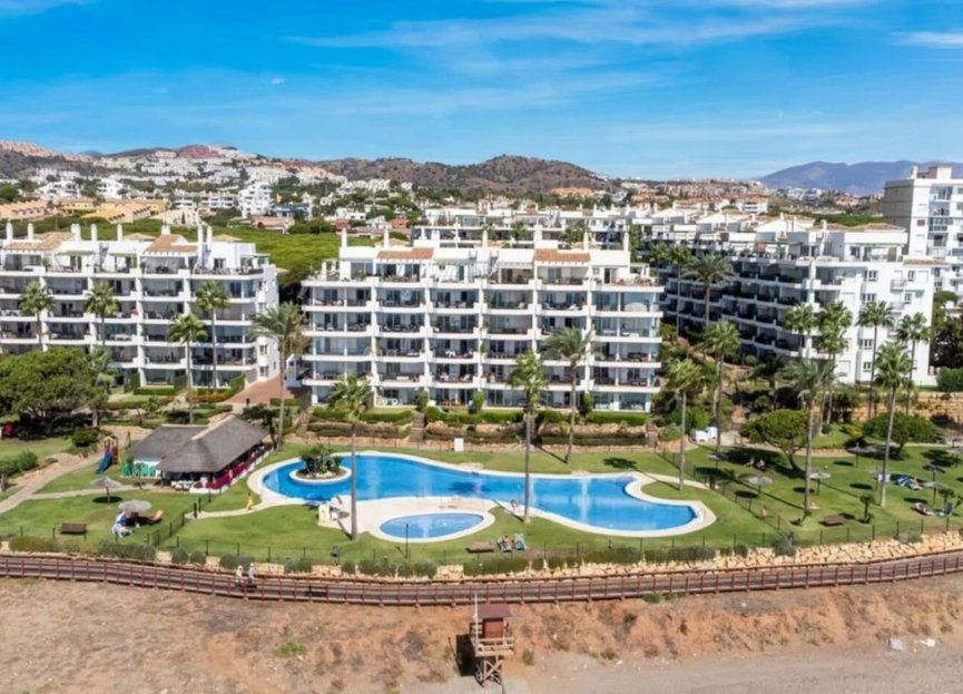 Resale - Apartment - Middle Floor Apartment - Mijas - Calahonda