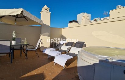 Resale - Apartment - Penthouse - Estepona - Estepona Centro