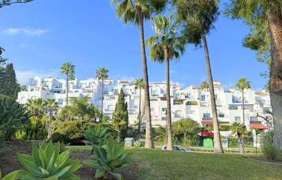 Resale - Apartment - Penthouse Duplex - Estepona - Estepona Centro