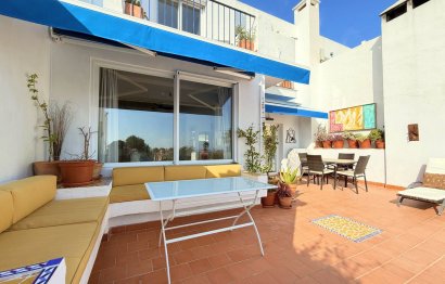 Resale - Apartment - Penthouse Duplex - Estepona - Estepona Centro