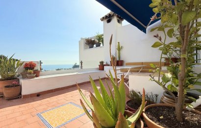 Resale - Apartment - Penthouse Duplex - Estepona - Estepona Centro